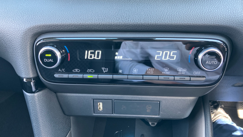 Mazda 2 Hybrid 1.5i Hybrid Select 5dr CVT Hybrid Hatchback